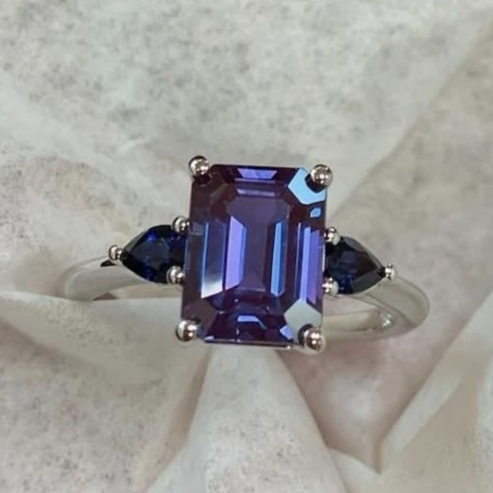 Elegant Purple Alexandrite Ring